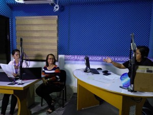 Ms Alejandra Catalon, President, Solo Parents' Organization of DSWDF08, guests on Akos Ko an Pagbag-o and explained Republic Act No. 8972, the Solo Parent Act. 